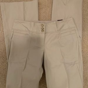 NWT! The Limited Drew Fit Pants Size 0